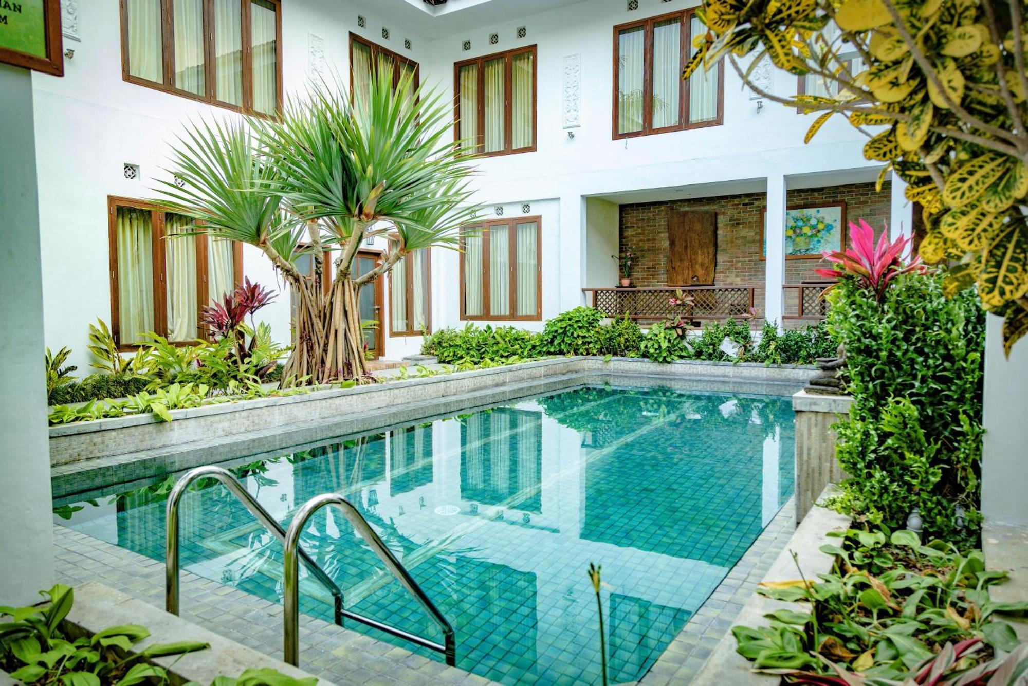 แฟมิลี โฮเต็ล กราเดีย 2 Hotel บาตู ภายนอก รูปภาพ