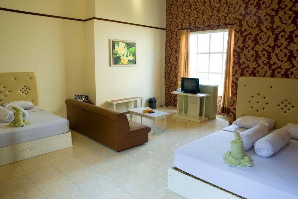 แฟมิลี โฮเต็ล กราเดีย 2 Hotel บาตู ภายนอก รูปภาพ