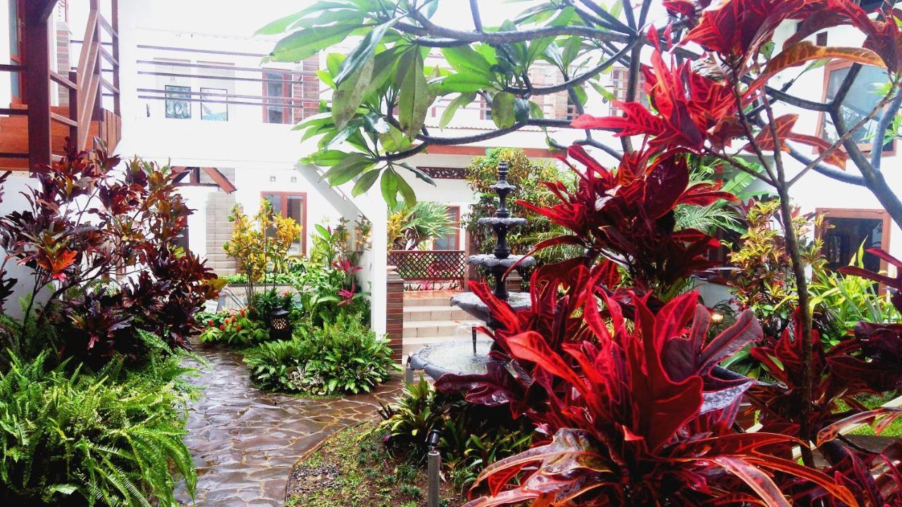 แฟมิลี โฮเต็ล กราเดีย 2 Hotel บาตู ภายนอก รูปภาพ